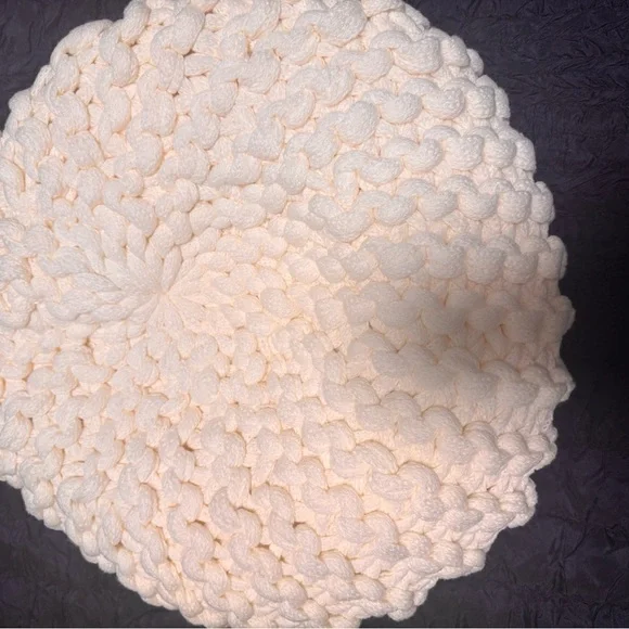 Set of 3 NEW Knitted Poufs Olive, Light Gray and Cream! - Picture 4 of 5